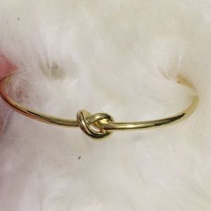 Stella & Dot Simple Knot Cuff